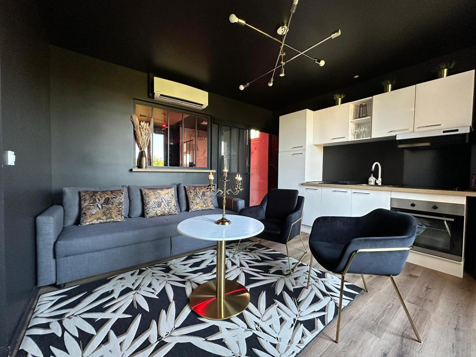 Suite Meg Esbly Bagian luar foto